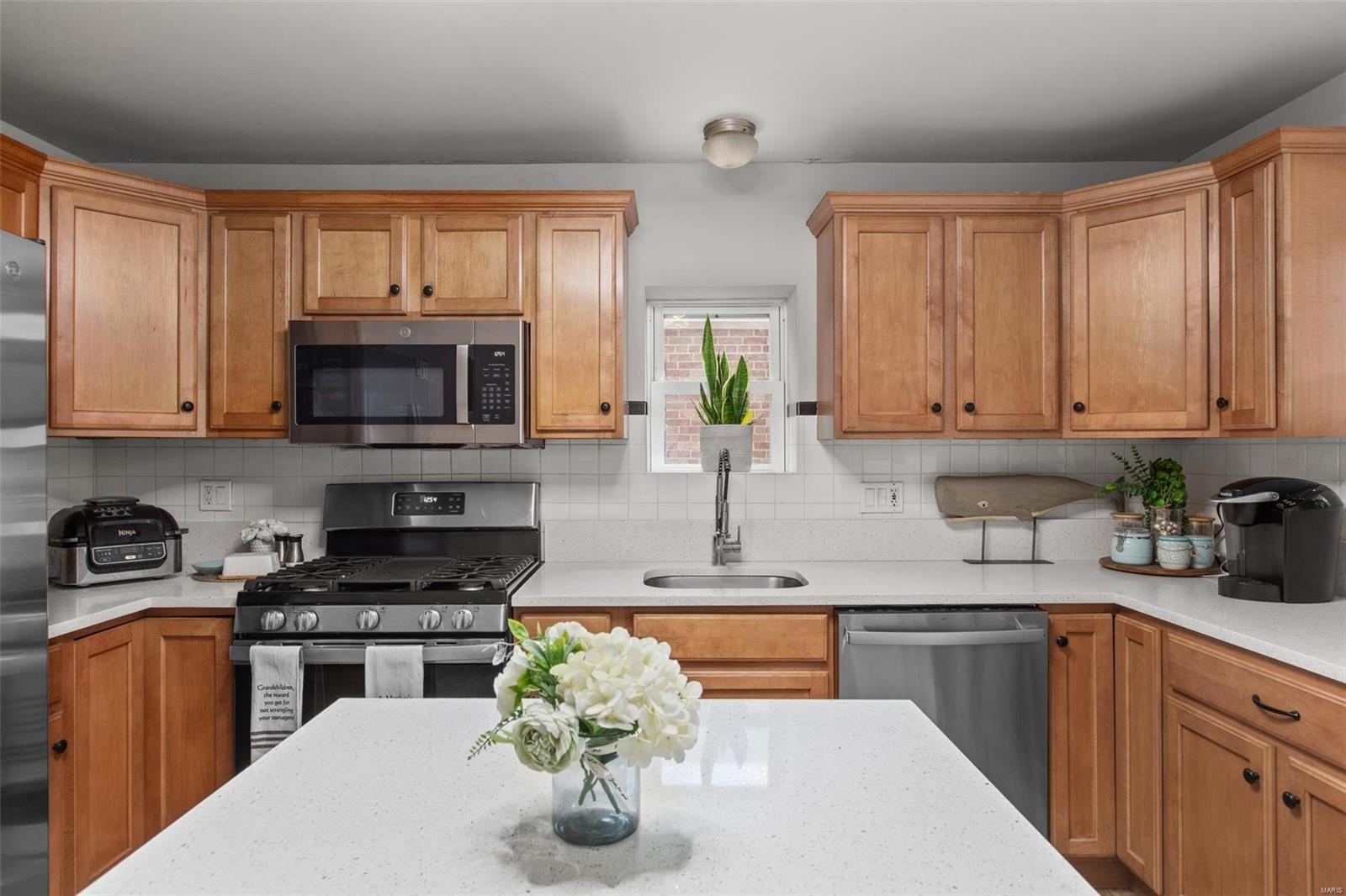 5320 Robert Avenue St. Louis, MO 63109 - Photo 13 of 36