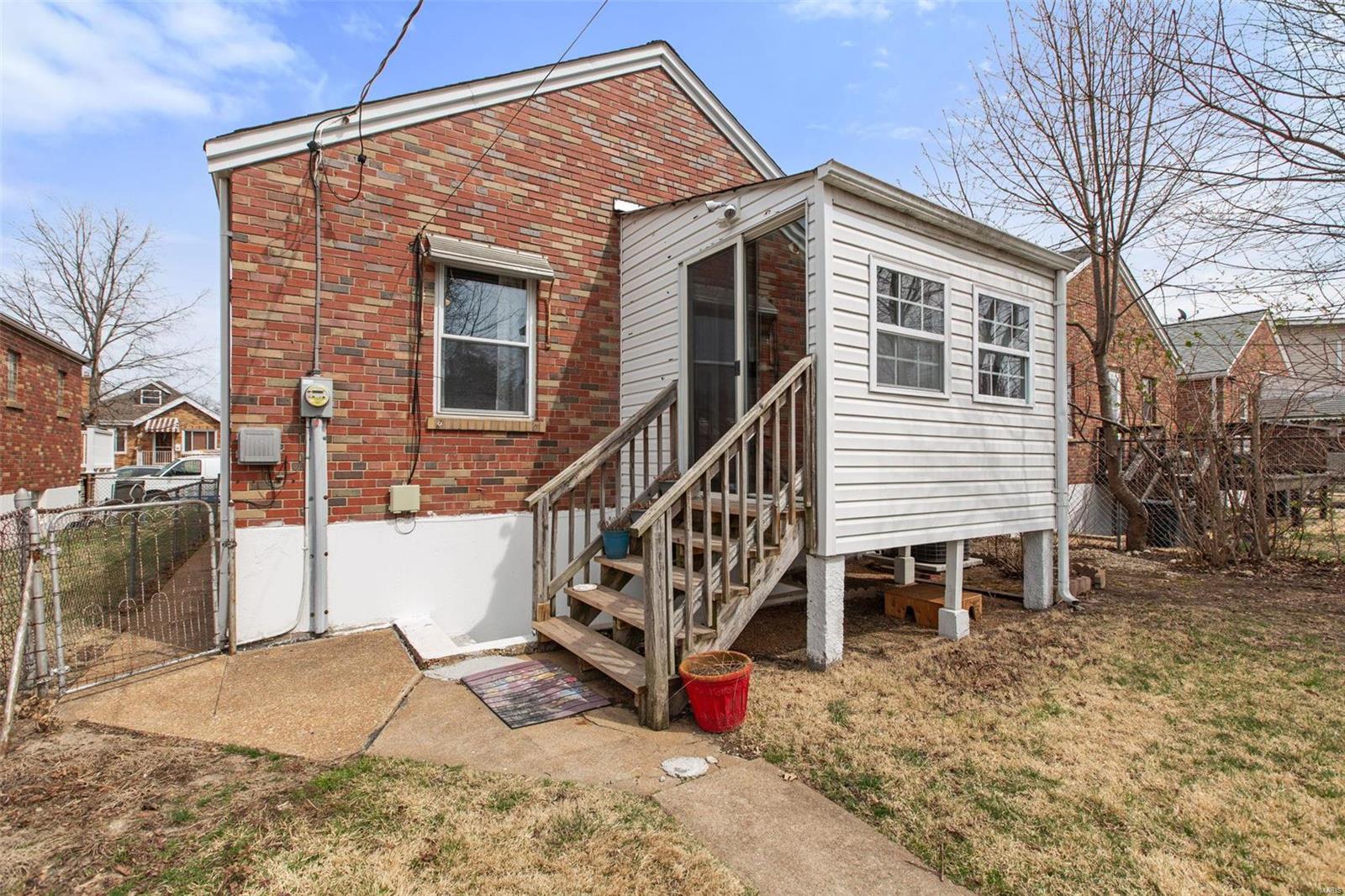 5320 Robert Avenue St. Louis, MO 63109 - Photo 30 of 36