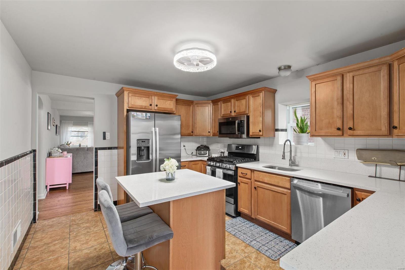 5320 Robert Avenue St. Louis, MO 63109 - Photo 10 of 36