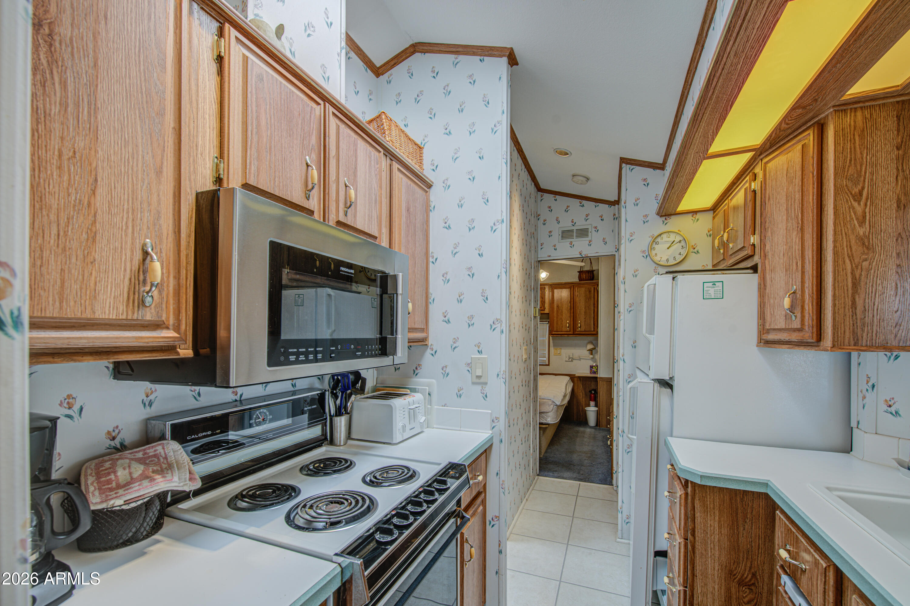 111 South Greenfield Road, Unit 326 Mesa, AZ 85206 - Photo 12 of 25 Kitchen 3
