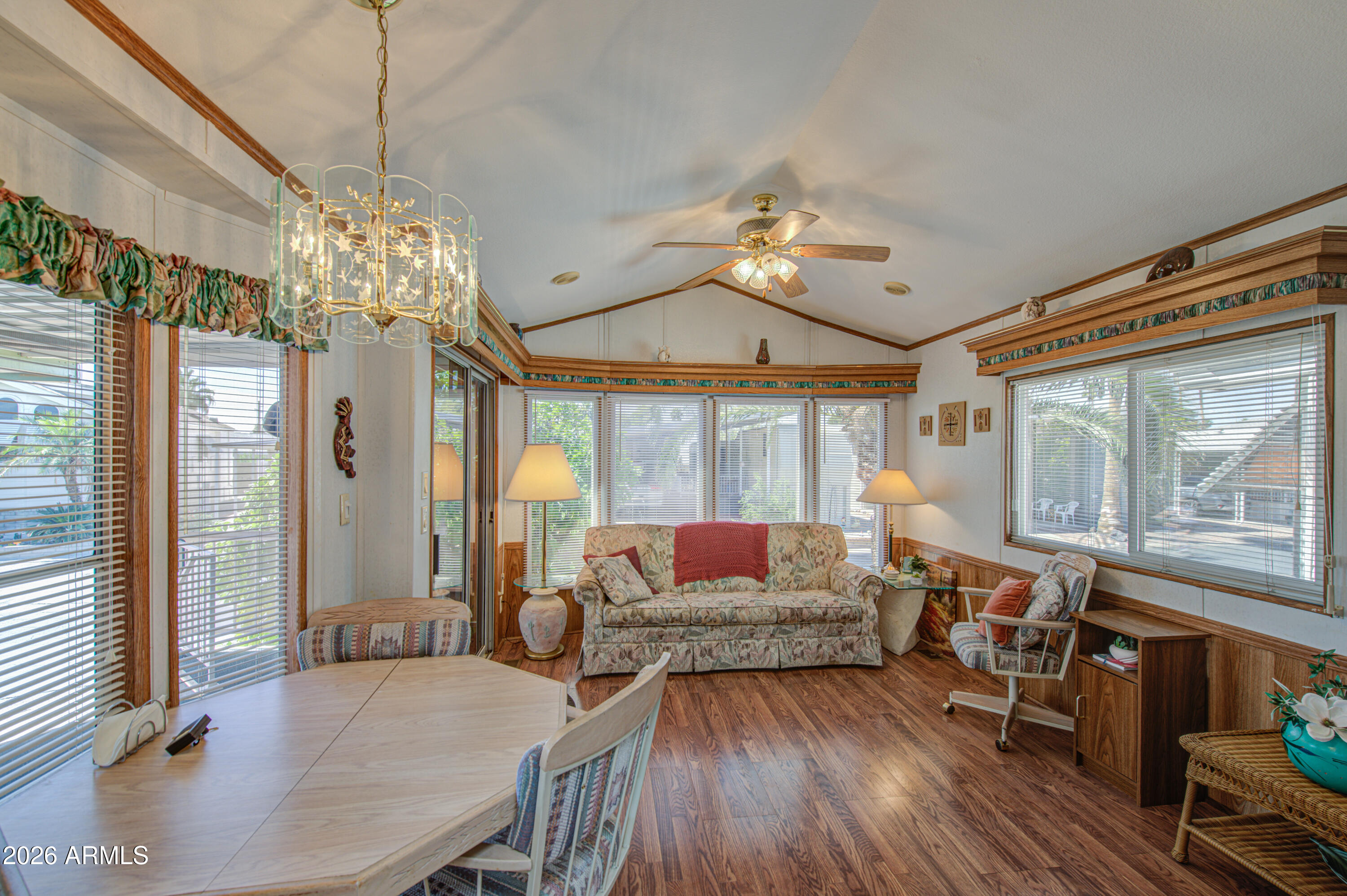 111 South Greenfield Road, Unit 326 Mesa, AZ 85206 - Photo 9 of 25 Family Room 4