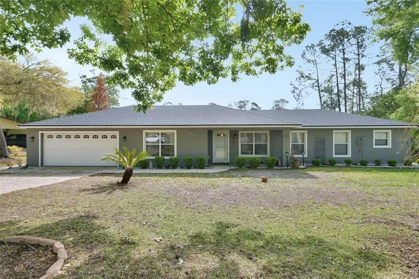 $329,900 | 43746 Sunset Drive, Paisley, FL 32767