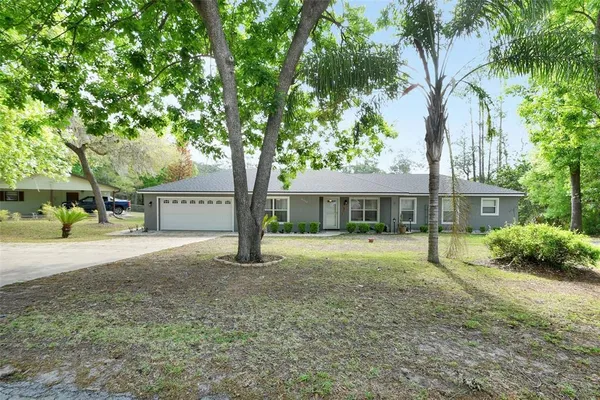 $329,900 | 43746 Sunset Drive, Paisley, FL 32767