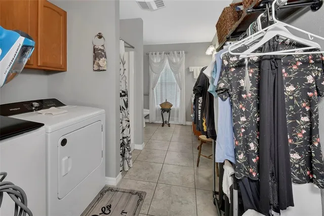 a view of a storage & utility room
