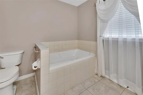 $329,900 | 43746 Sunset Drive, Paisley, FL 32767