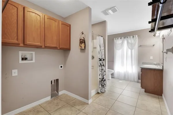 $329,900 | 43746 Sunset Drive, Paisley, FL 32767