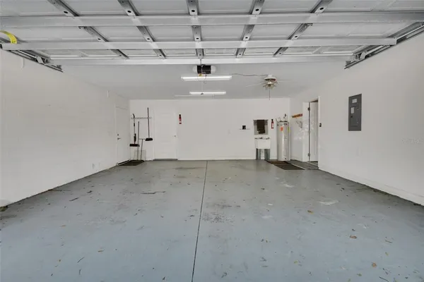 $329,900 | 43746 Sunset Drive, Paisley, FL 32767