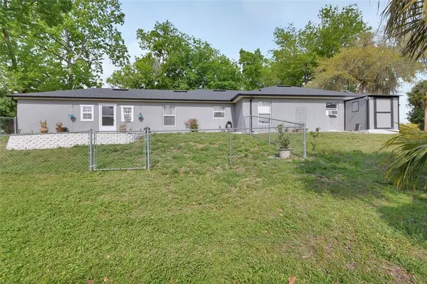 $329,900 | 43746 Sunset Drive, Paisley, FL 32767