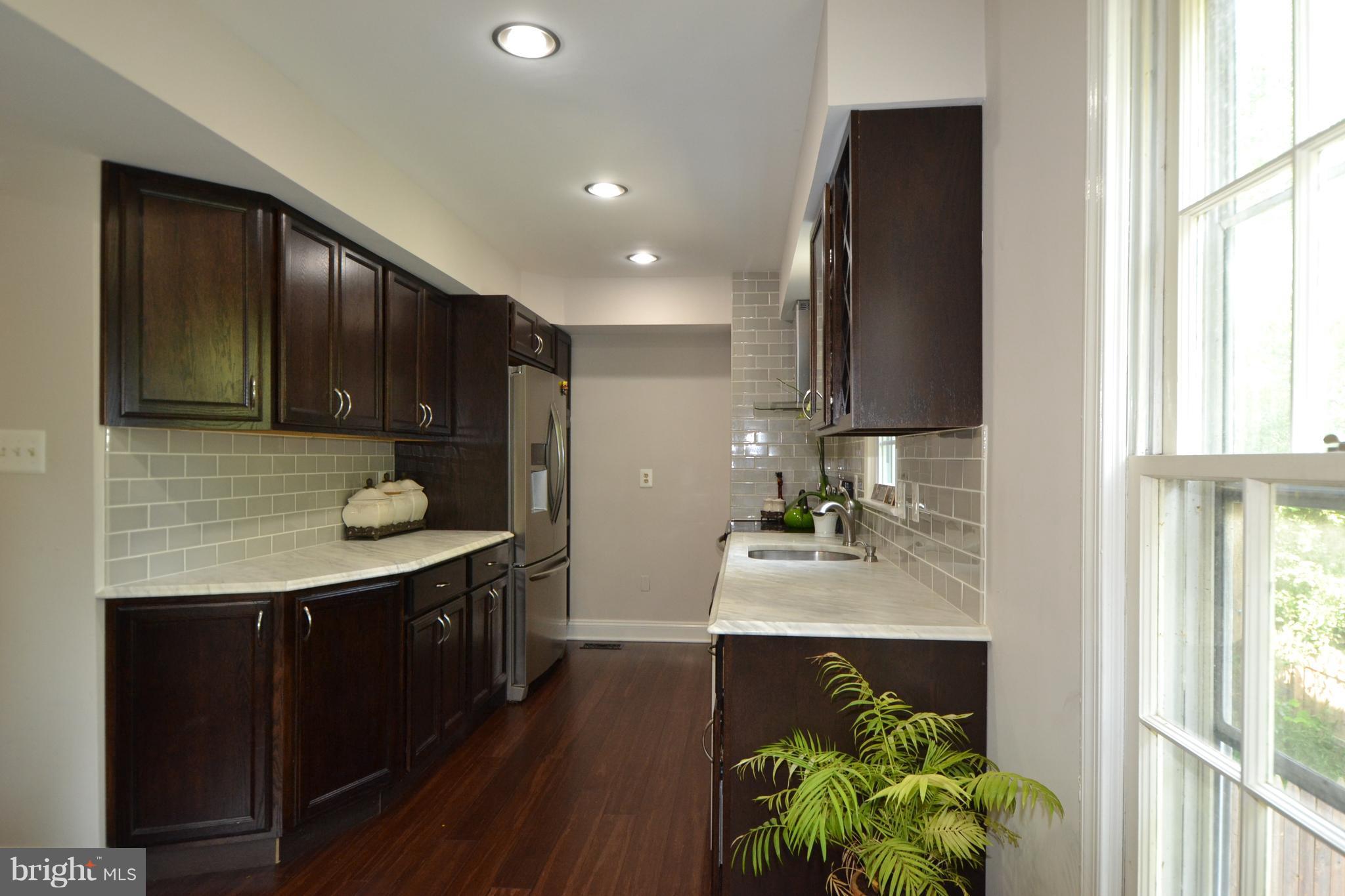 8570 Chester Grove Court Springfield, VA 22153 - Photo 10 of 25 Kitchen