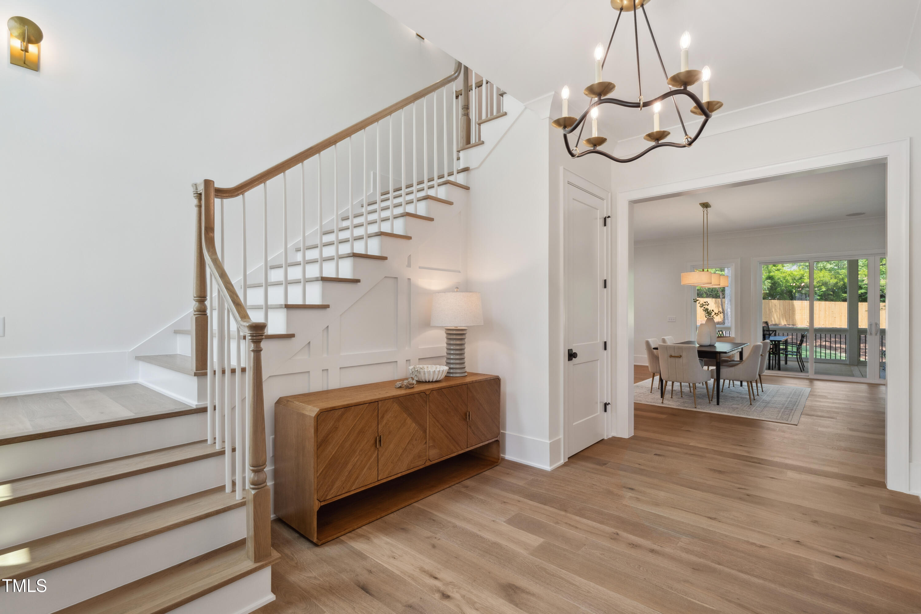 217 Dublin Road Raleigh, NC 27609 - Photo 11 of 88 DSC02438