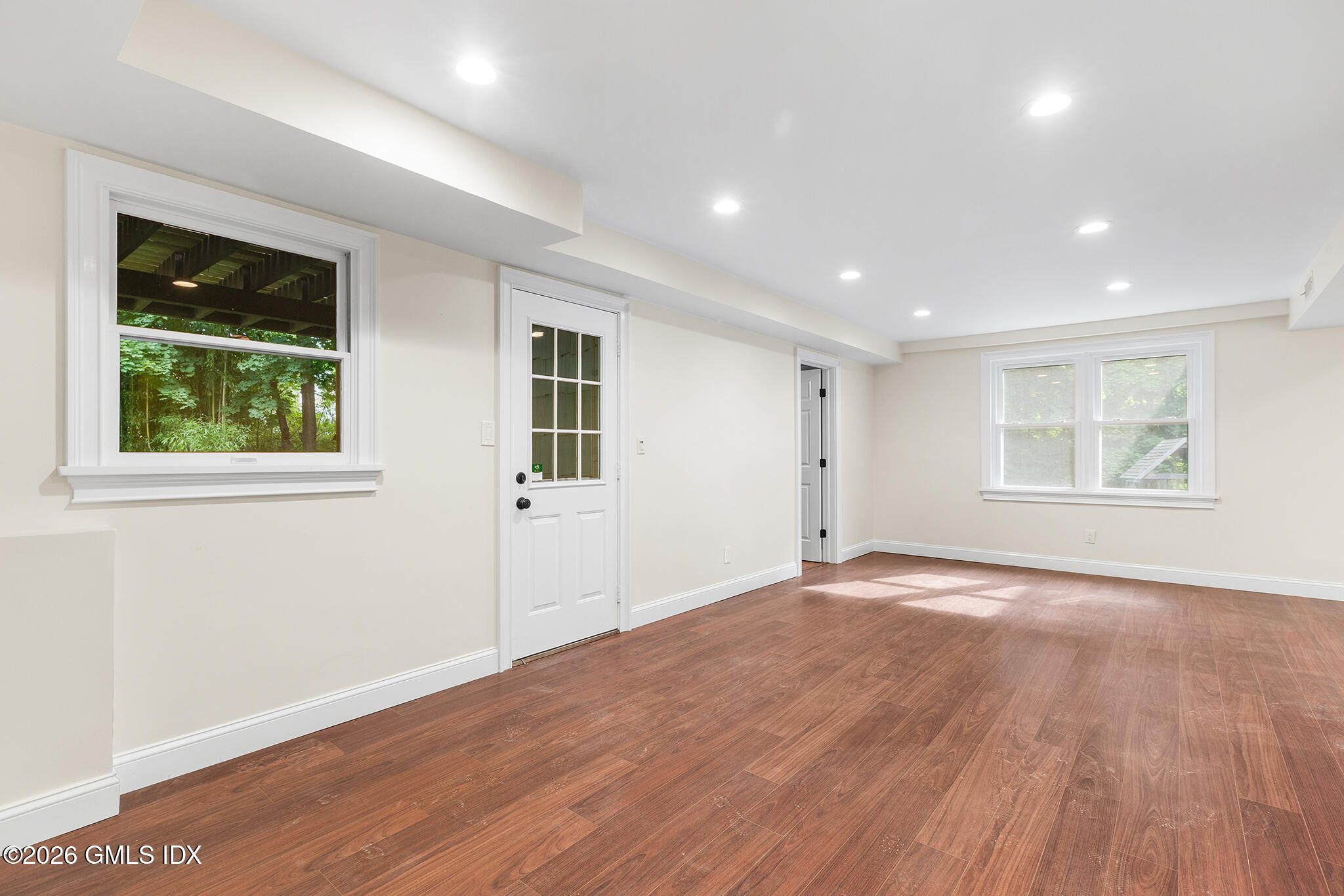 241 Pemberwick Road Greenwich, CT 06831 - Photo 21 of 39 241 Pemberwick Rd. Greenwich, CT-023