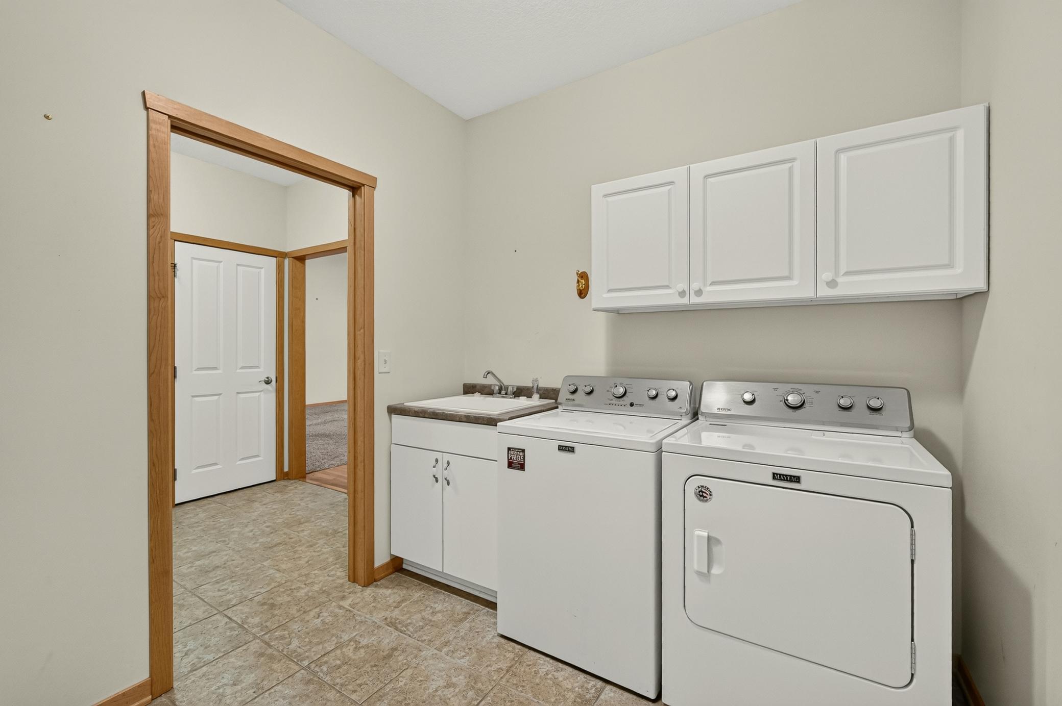 1908 Country View Drive St. Charles, MN 55972 - Photo 19 of 31 Gallery Image 19