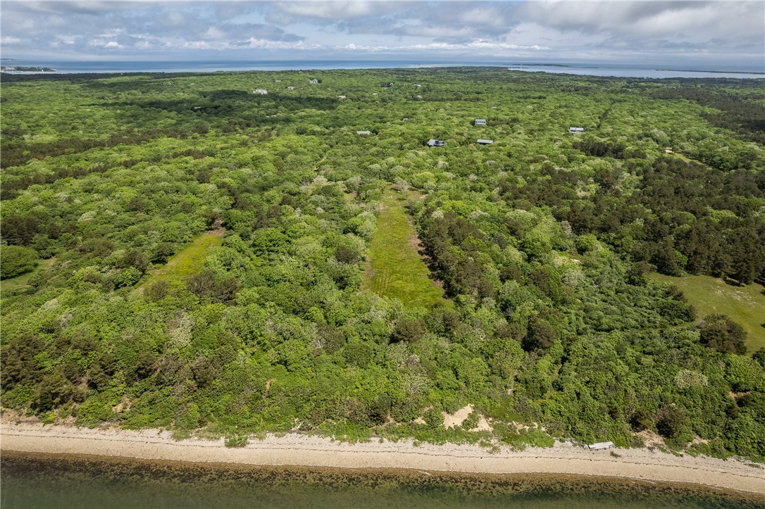 37 Jeremiah Road Edgartown, MA 02539 - Photo 12 of 37