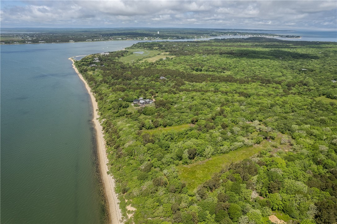 37 Jeremiah Road Edgartown, MA 02539 - Photo 7 of 37
