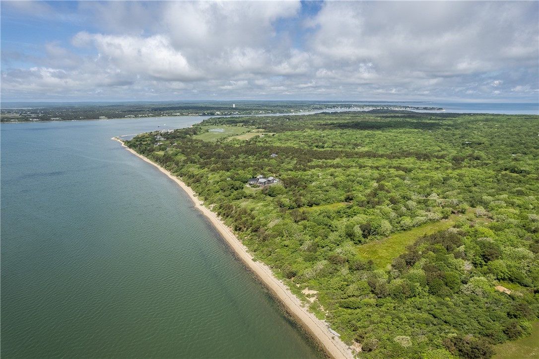 37 Jeremiah Road Edgartown, MA 02539 - Photo 8 of 37