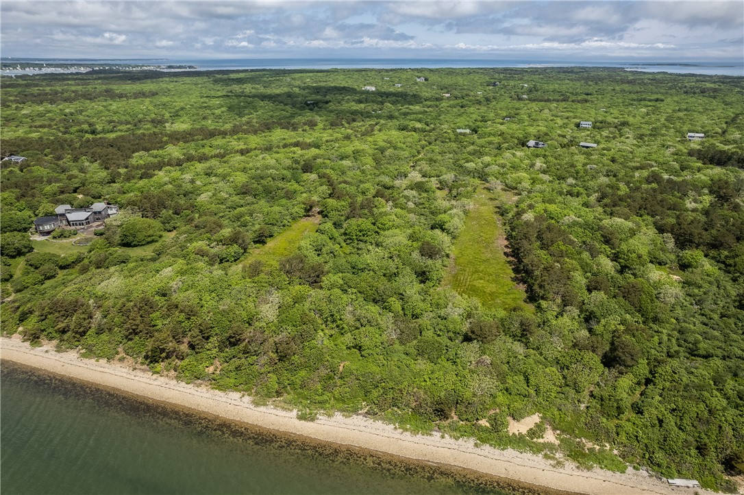37 Jeremiah Road Edgartown, MA 02539 - Photo 10 of 37