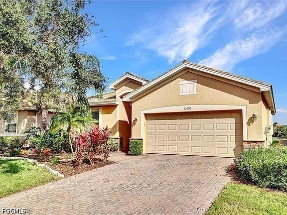 $2,450 | 13092 Silver Thorn Loop, North Fort Myers, FL 33903