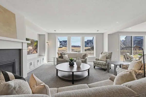 $1,225,000 | 16717 47th Place North, Plymouth, MN 55446