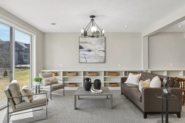 $1,225,000 | 16717 47th Place North, Plymouth, MN 55446