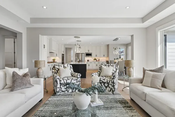 $1,225,000 | 16717 47th Place North, Plymouth, MN 55446