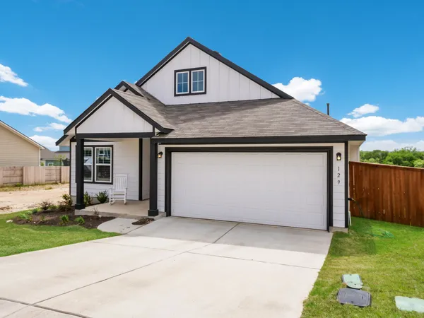 $2,200 | 129 Broken Oak Drive, Liberty Hill, TX 78642