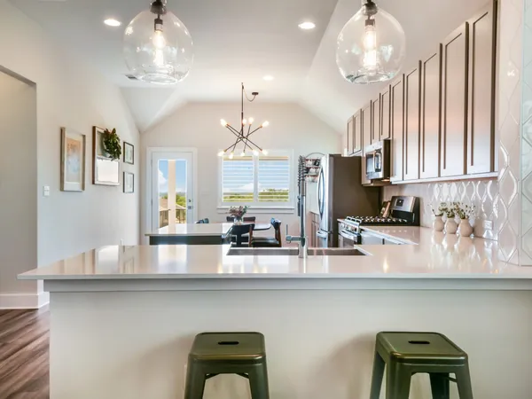 $2,200 | 129 Broken Oak Drive, Liberty Hill, TX 78642