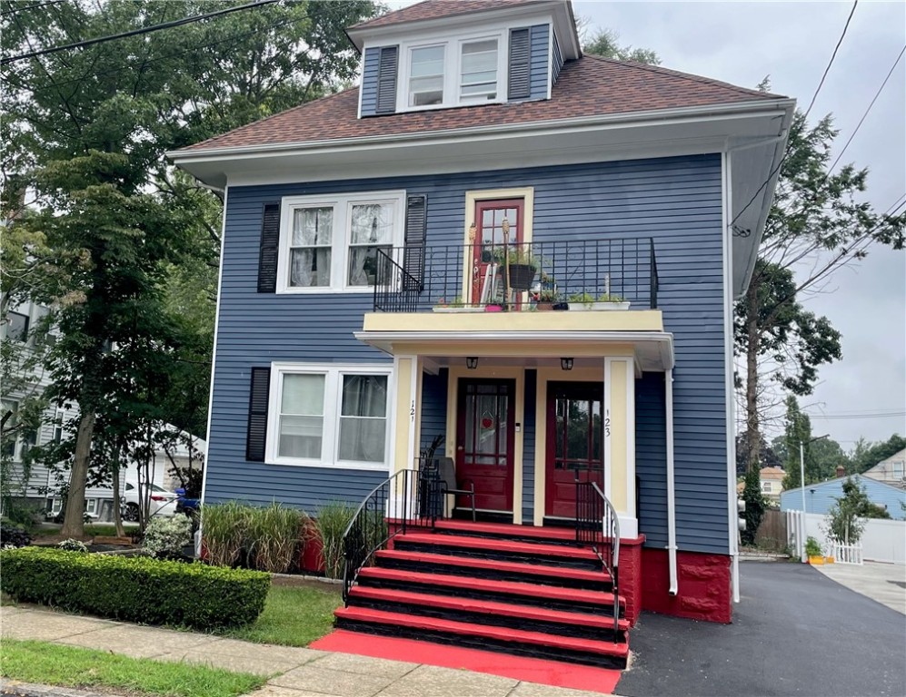 121 Rutherglen Avenue Providence, RI 02907 - Photo 17 of 22