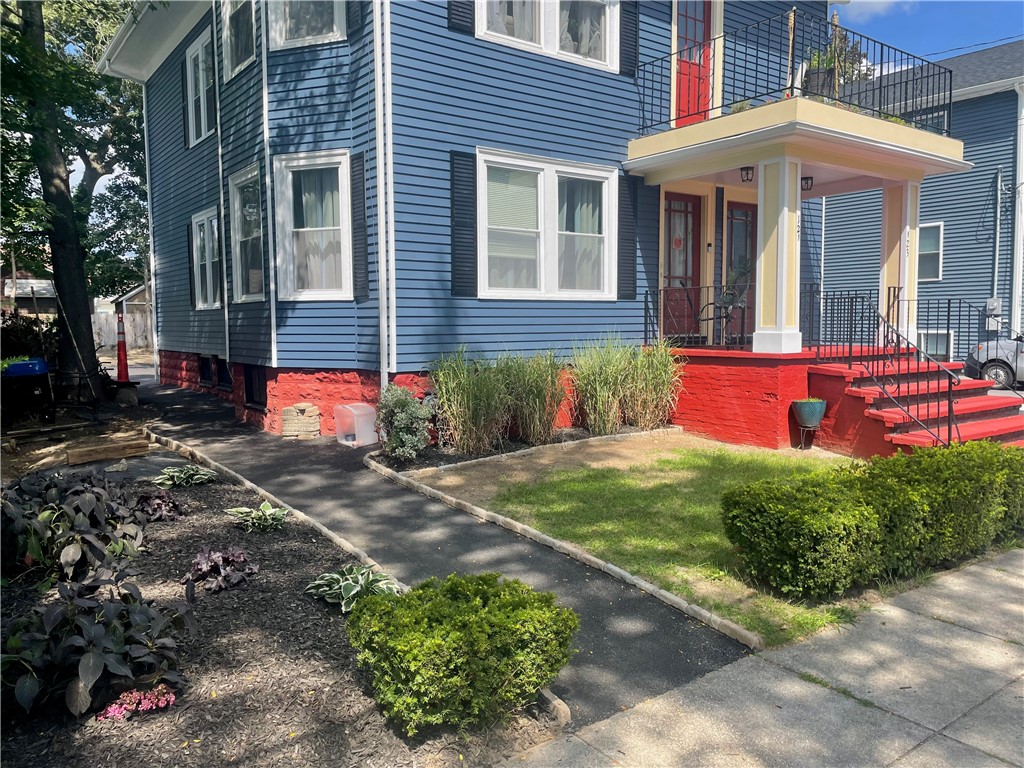 121 Rutherglen Avenue Providence, RI 02907 - Photo 18 of 22