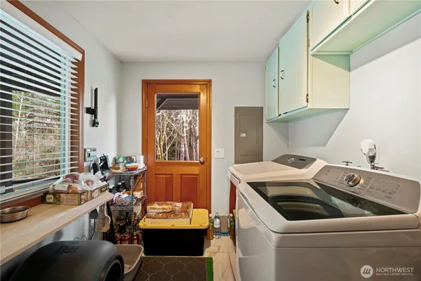 $815,000 | 50 Northeast Alta Vista Drive, Belfair, WA 98528