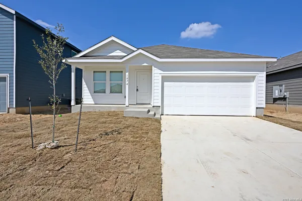 $1,550 | 1874 Stonechat, New Braunfels, TX 78130