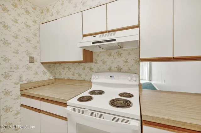 $145,000 | 1071 Edgewood Avenue South, Unit 409, Jacksonville, FL 32205