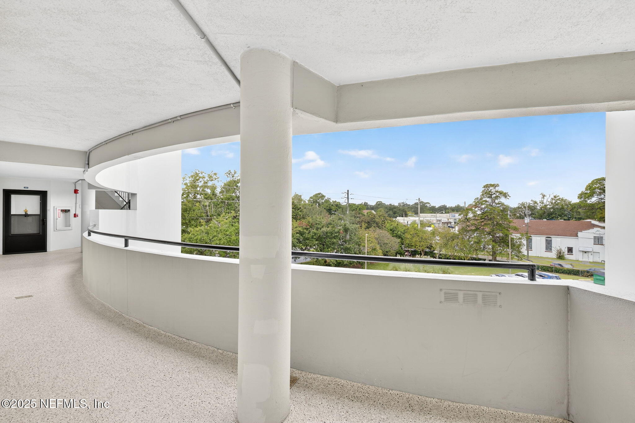 1071 Edgewood Avenue South, Unit 409 Jacksonville, FL 32205 - Photo 28 of 39 a view of a room with a large window