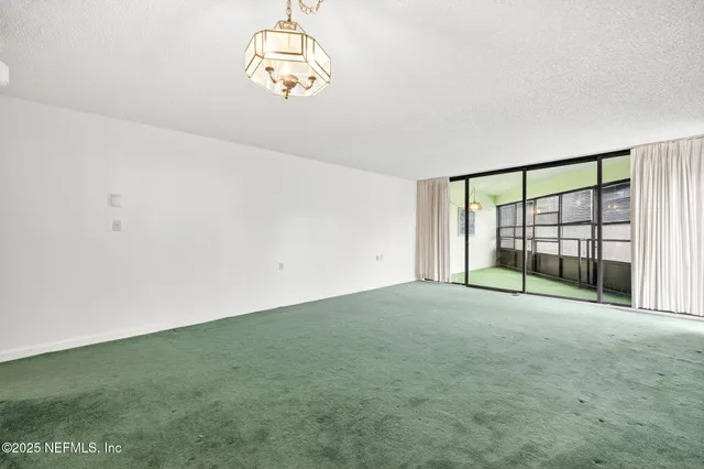 $145,000 | 1071 Edgewood Avenue South, Unit 409, Jacksonville, FL 32205