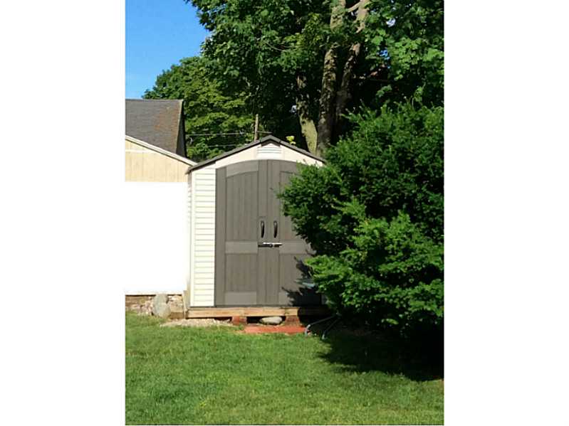 2 Congress Road Barrington, RI 02806 - Photo 23 of 23 Exterior Back.