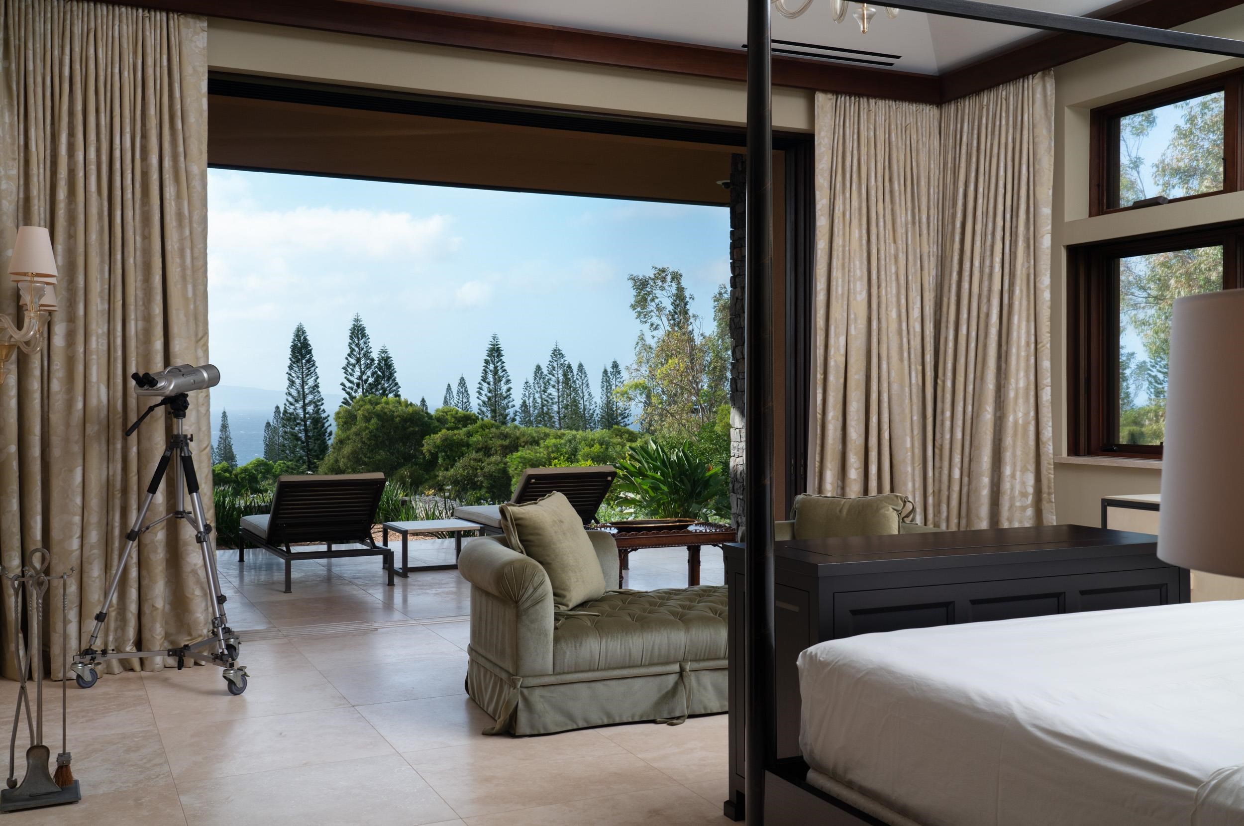 215 Plantation Club Drive Lahaina, HI 96761 - Photo 22 of 50 Master Bedroom