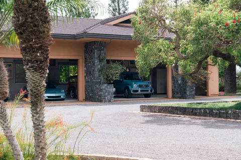 $26,000,000 | 215 Plantation Club Drive, Lahaina, HI 96761