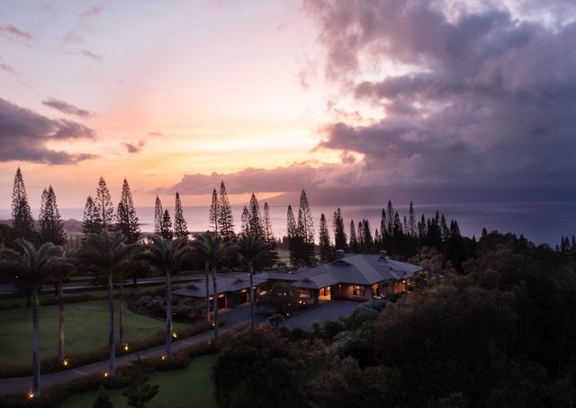 $26,000,000 | 215 Plantation Club Drive, Lahaina, HI 96761