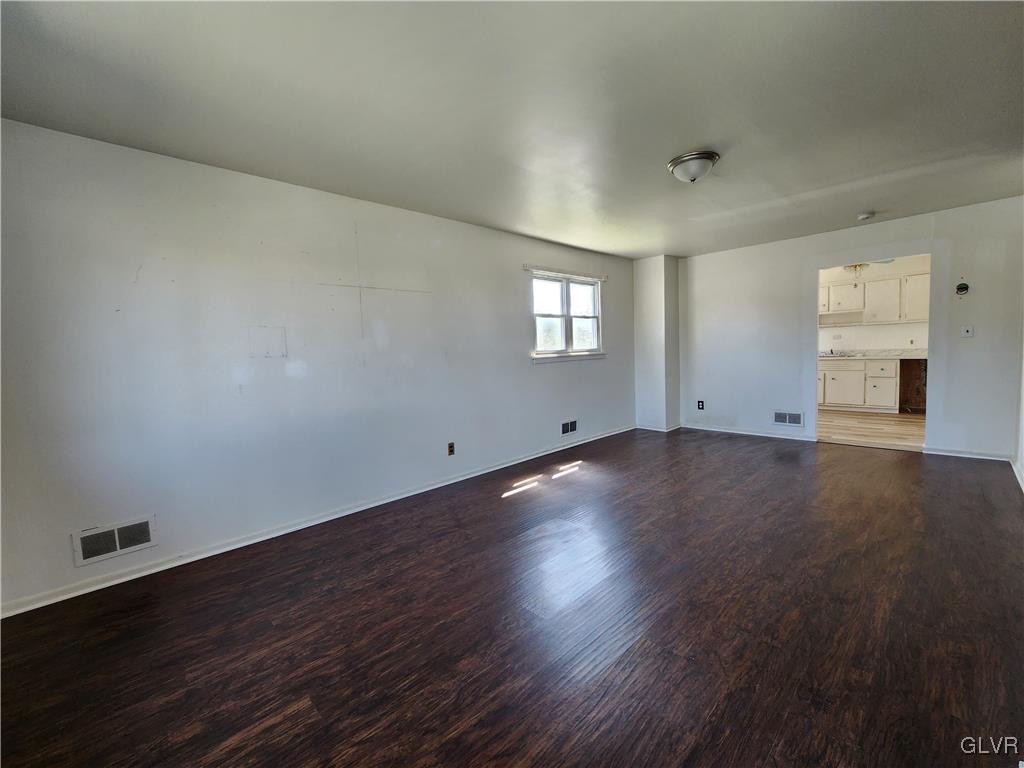1315 Catasauqua Road Bethlehem, PA 18017 - Photo 4 of 22 Gallery Image 4