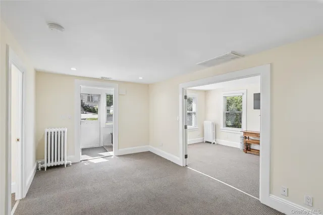 $3,900 | 151 Steamboat Road, Great Neck, NY 11024