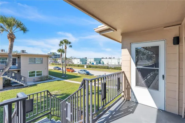 $245,000 | 200 36th Avenue North, Unit 201A, St. Petersburg, FL 33704