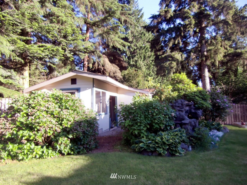 19803 33rd Drive Southeast Bothell, WA 98012 - Photo 9 of 15 Gallery Image 9