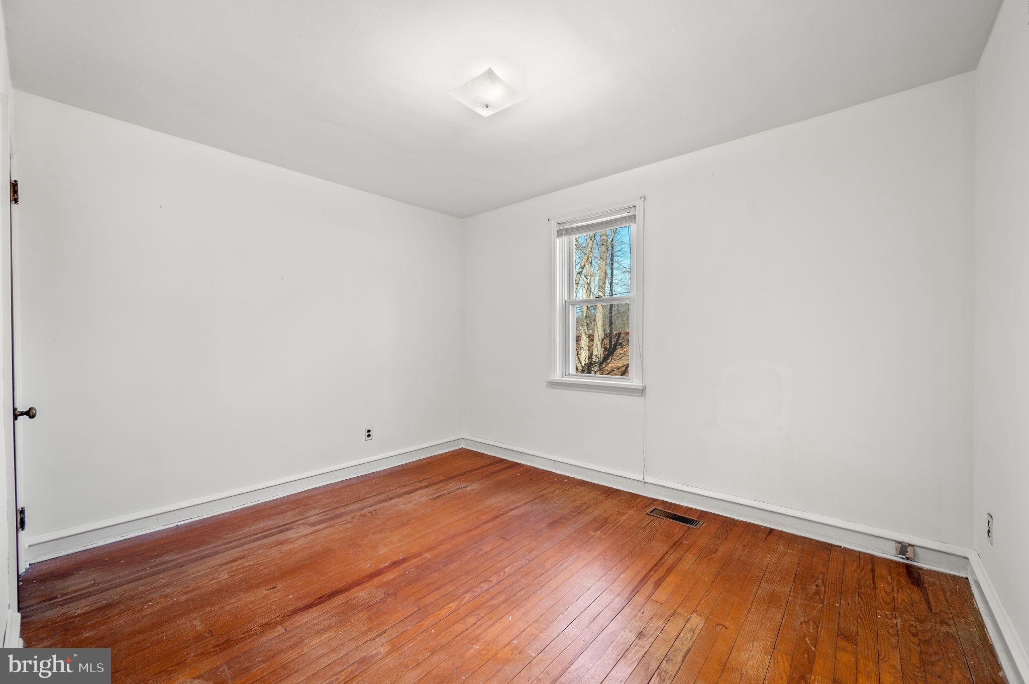 1827 Mill Road Boothwyn, PA 19061 - Photo 8 of 20 Bedroom #1 w/hardwood floors
