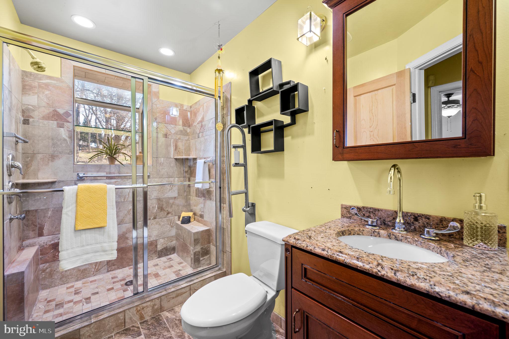 1827 Mill Road Boothwyn, PA 19061 - Photo 10 of 20 Hall Full Bathroom