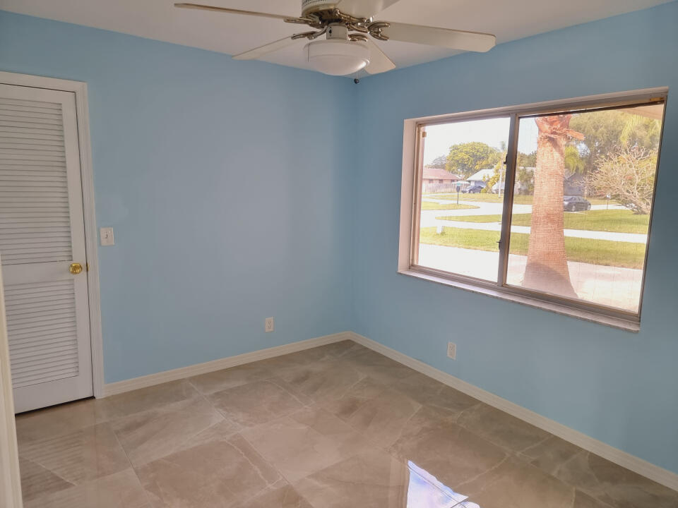 46 Vista Del Rio Boynton Beach, FL 33426 - Photo 13 of 19 13