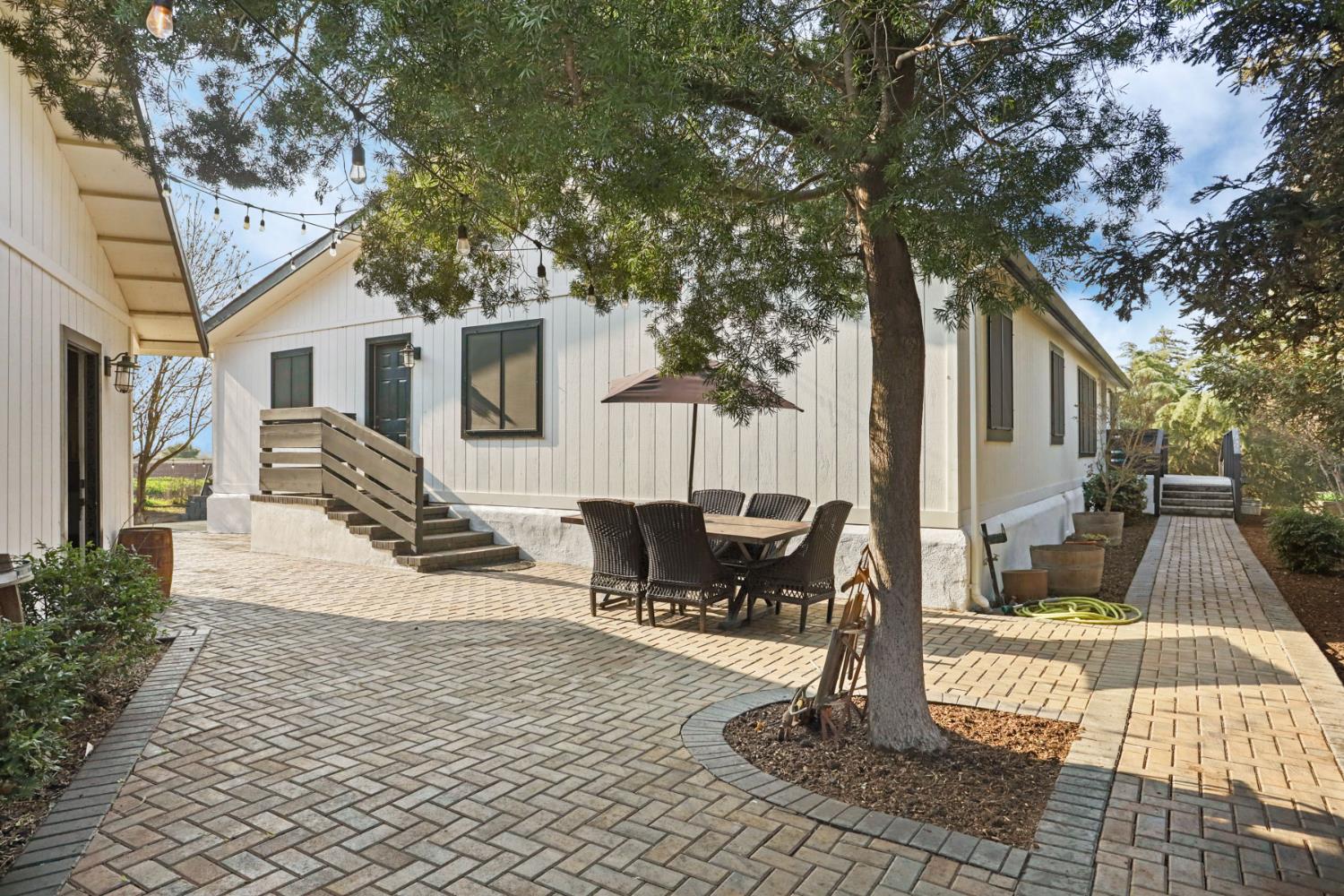 21219 Naglee Road Tracy, CA 95304 - Photo 9 of 80