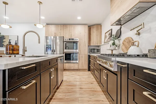 $1,085,000 | 7018 North 13th Street, Phoenix, AZ 85020