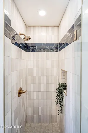 $1,085,000 | 7018 North 13th Street, Phoenix, AZ 85020