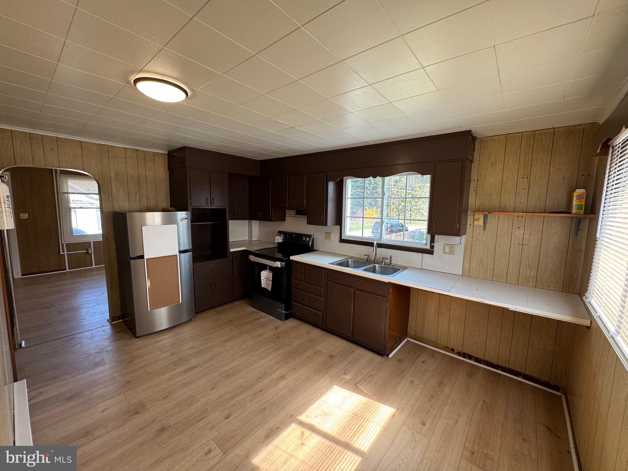 4 Federal Street New Philadelphia, PA 17959 - Photo 3 of 9