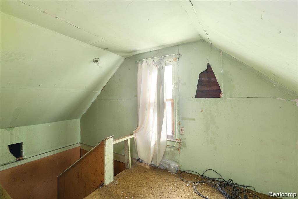 4673 French Road Detroit, MI 48214 - Photo 5 of 20