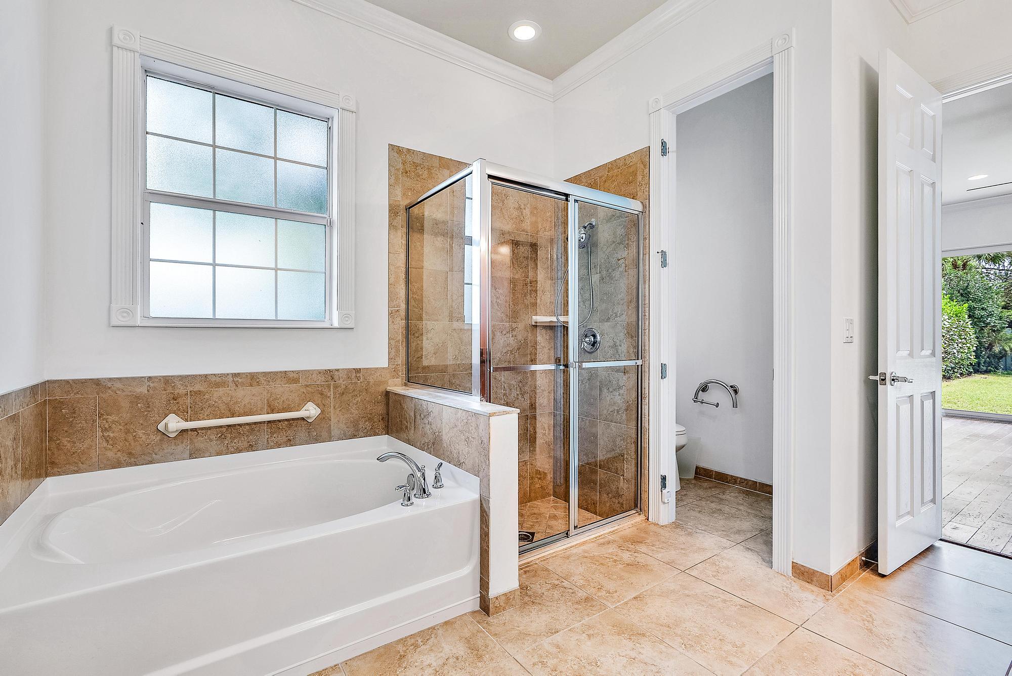 3339 Duval Street Jupiter, FL 33458 - Photo 22 of 58 Primary Bathroom